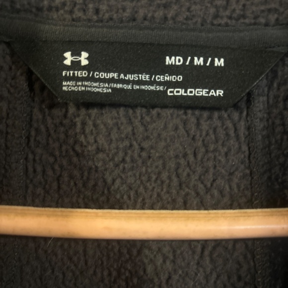 Under Armour fitted coat - Picture 2 of 4